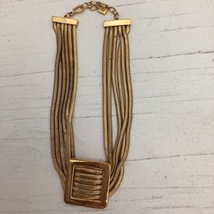 Vintage Givenchy gold choker necklace 😍